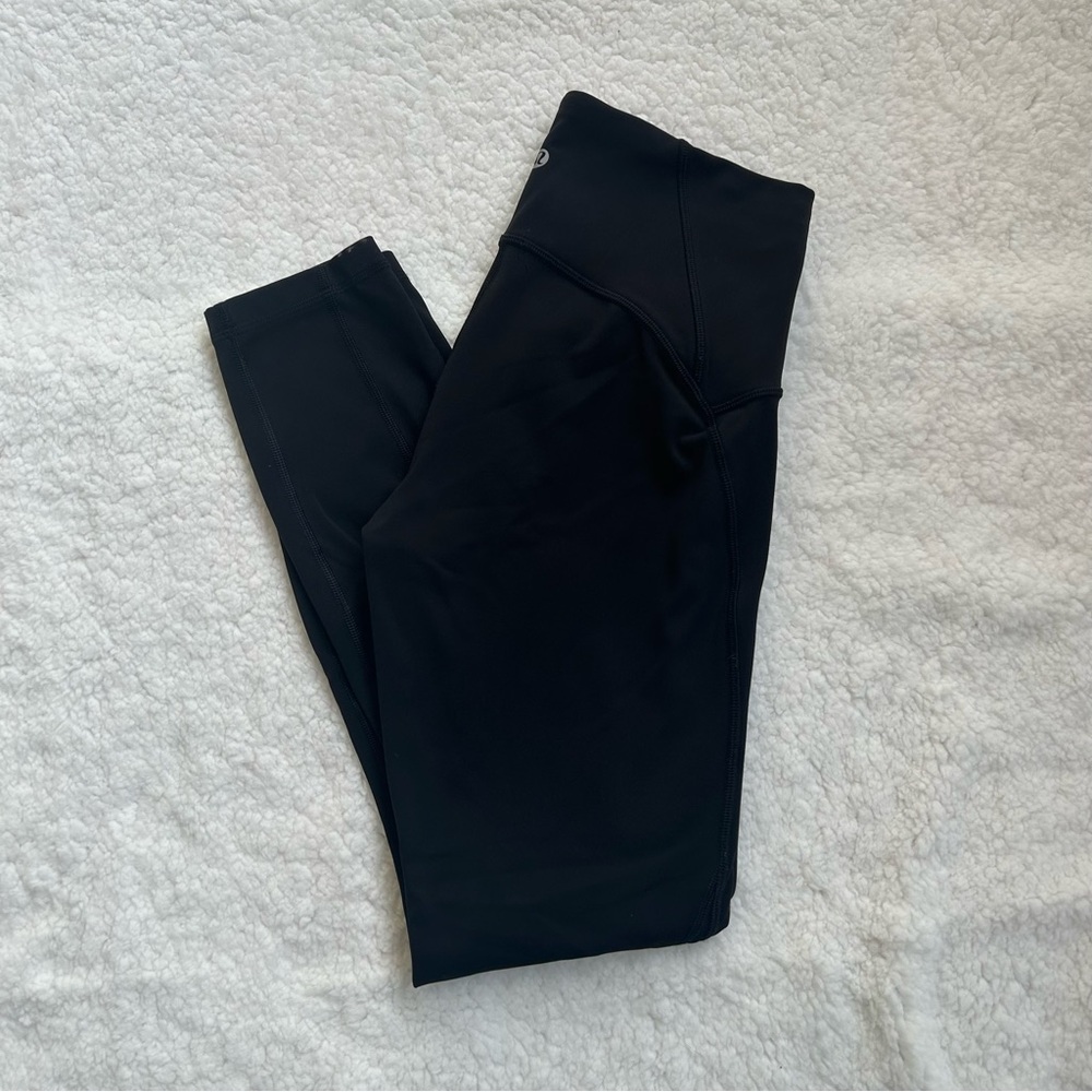 Lululemon black leggings size 6